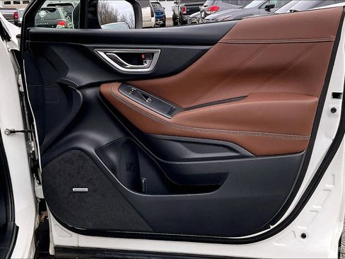 Used 2019 Subaru Forester Touring image 21