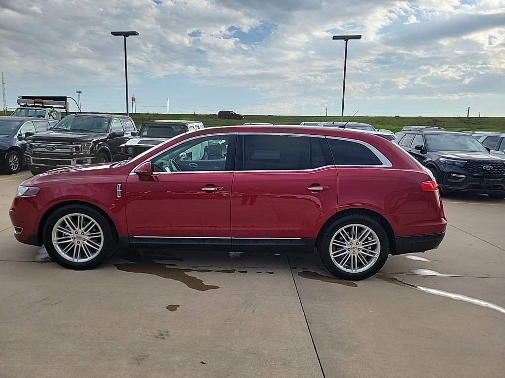 Used 2015 Lincoln MKT AWD w/ Equipment Group 201A image 6
