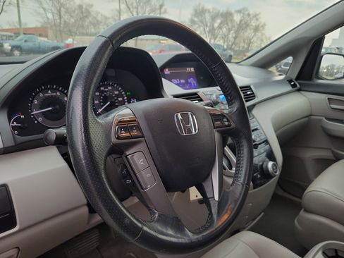 Used 2013 Honda Odyssey EX-L image 18