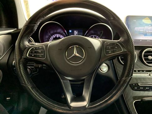 Used 2019 Mercedes-Benz GLC 300 4MATIC Coupe image 22