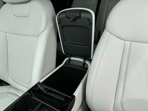 New 2025 Hyundai Tucson SEL image 18