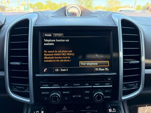 Used 2016 Porsche Cayenne AWD/4WD image 40