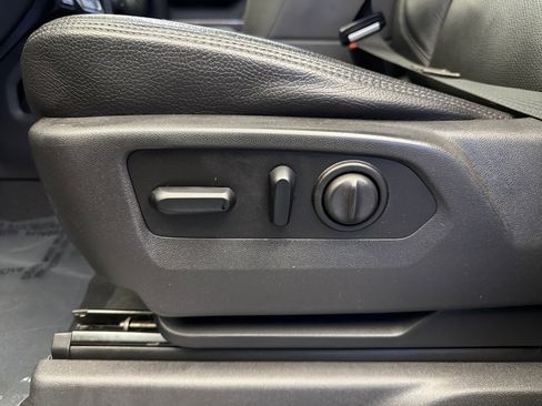 Used 2019 GMC Sierra 1500 Denali w/ Technology Package image 12