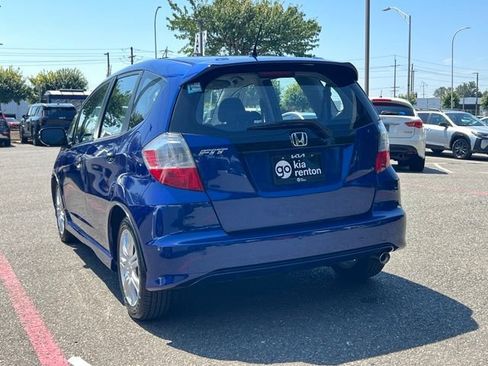 Used 2010 Honda Fit Sport image 7