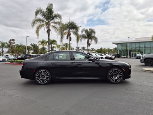 New 2026 BMW i7 eDrive50 w/ M Sport Package RWD image 11