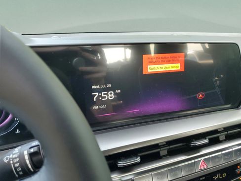 New 2025 Kia Telluride S image 19