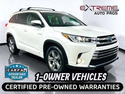 Used 2017 Toyota Highlander Limited Platinum