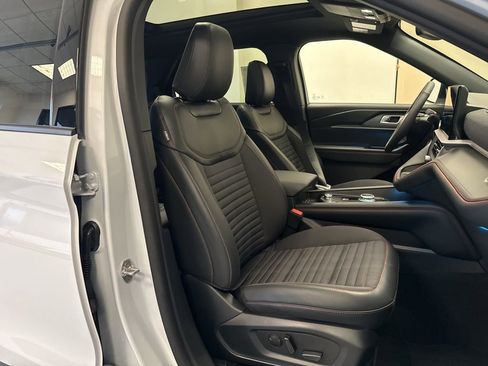 New 2026 Ford Explorer ST-Line AWD/4WD image 41