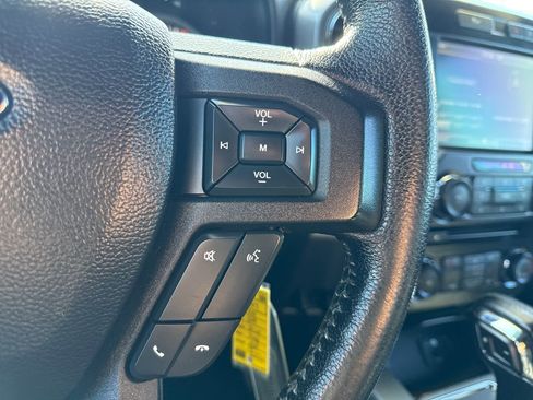 Used 2015 Ford F150 XLT w/ Equipment Group 302A Luxury image 23