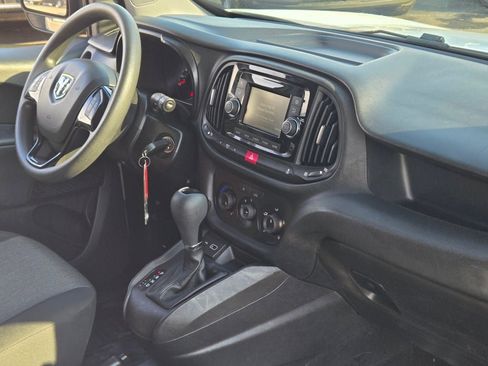 Used 2022 RAM ProMaster City Wagon image 8