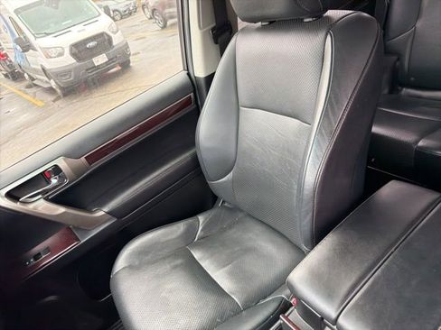 Used 2018 Lexus GX 460 Luxury image 13