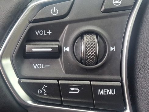 Used 2026 Acura MDX SH-AWD w/ Advance Package image 23