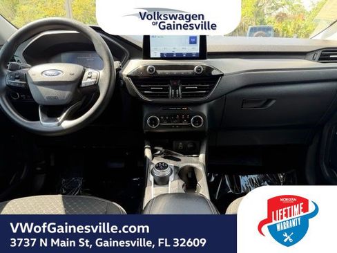 Used 2025 Ford Escape Active FWD image 13