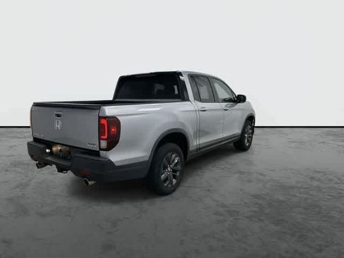 Certified 2023 Honda Ridgeline Sport image 3