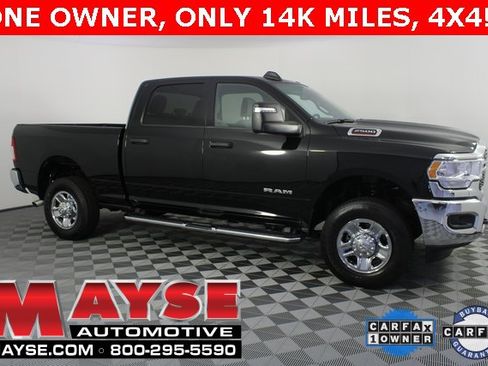Used 2024 RAM 2500 Big Horn w/ Bed Utility Group image 1