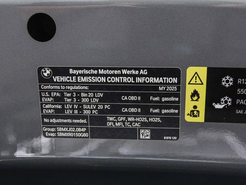 Used 2025 BMW 430i Convertible w/ Premium Package image 33