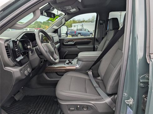 New 2026 Chevrolet Silverado 2500 LT w/ Trail Boss Package AWD/4WD image 11