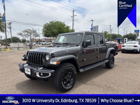 Used 2023 Jeep Gladiator Sport AWD/4WD image 1