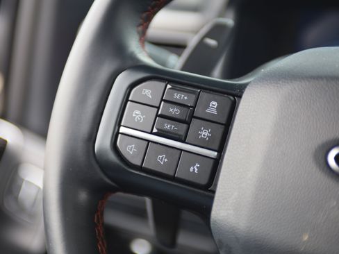Used 2025 Ford F150 Raptor AWD/4WD image 19