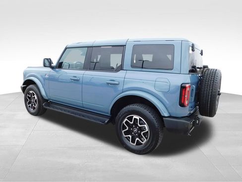 Used 2025 Ford Bronco Outer Banks AWD/4WD image 5