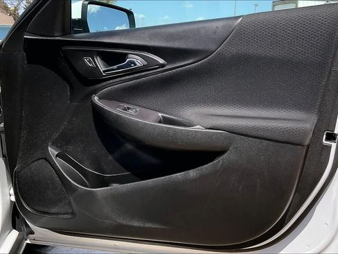 Used 2023 Chevrolet Malibu LT FWD image 27