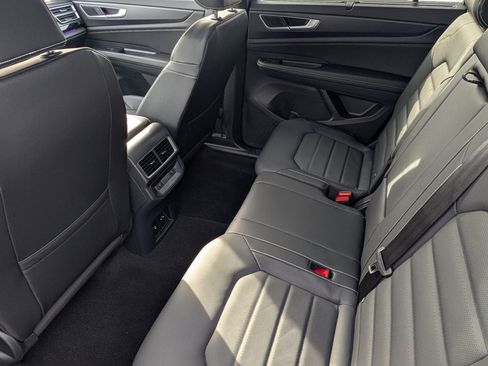 New 2026 Volkswagen Atlas Cross Sport SEL R-Line AWD/4WD image 8