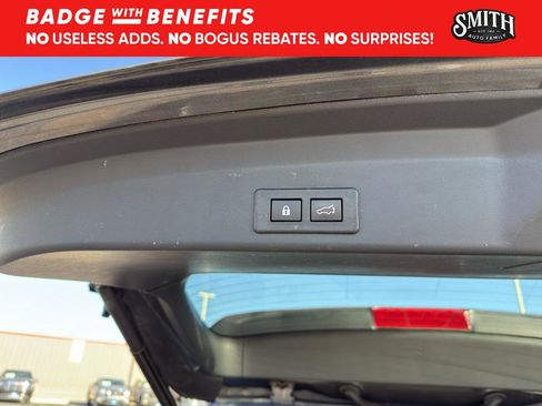 Used 2021 Subaru Ascent Limited w/ Technology Package image 17