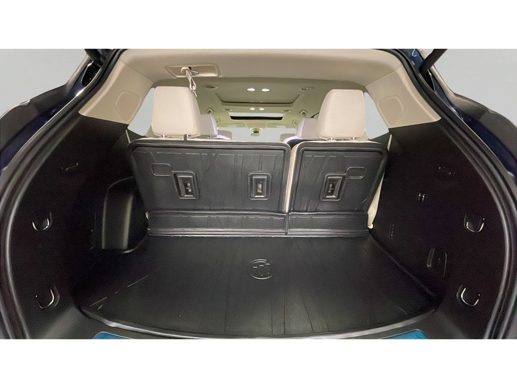 Used 2023 Buick Enclave Avenir w/ Trailering Package, 5000 lbs. AWD/4WD image 18