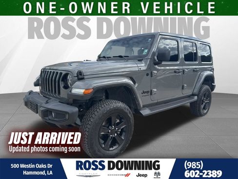 Used 2022 Jeep Wrangler Unlimited Sahara AWD/4WD image 1