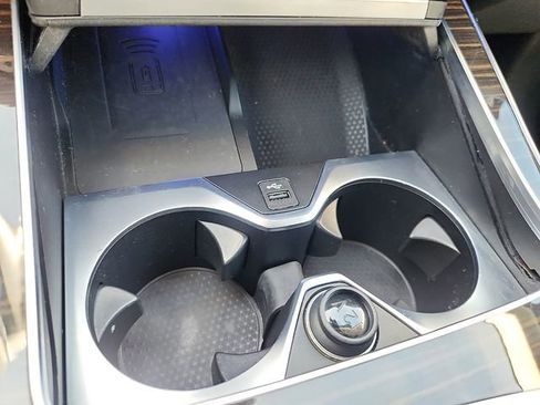 Certified 2024 BMW X7 xDrive40i w/ Premium Package image 27