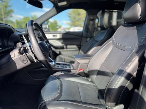 Used 2023 Ford Explorer ST w/ Technology Package AWD/4WD image 16