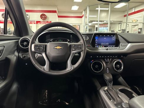 Used 2021 Chevrolet Blazer LT image 15
