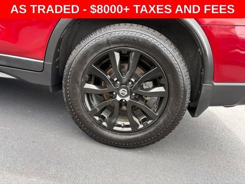 Used 2018 Nissan Rogue SV w/ Premium Package FWD image 10