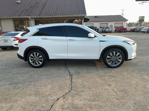 Used 2021 INFINITI QX50 Luxe w/ Cargo Package image 4