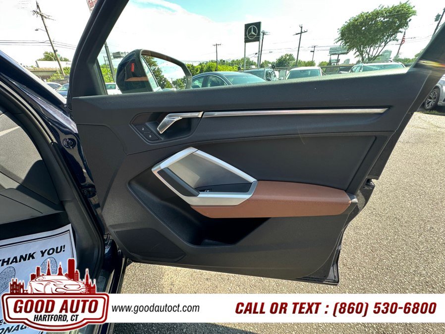 Used 2020 Audi Q3 2.0T Premium Plus AWD/4WD image 12