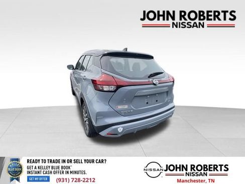Used 2021 Nissan Kicks SV FWD image 16