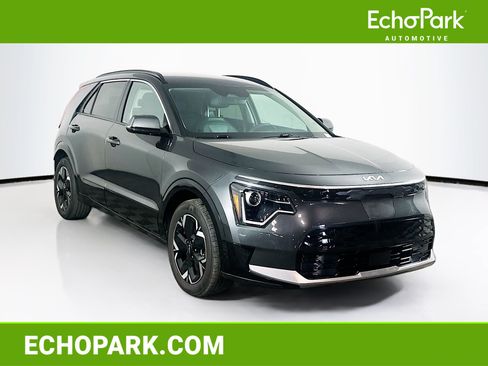Used 2023 Kia Niro Wind FWD image 1