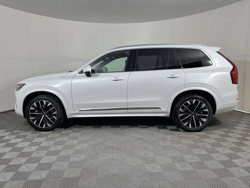 Used 2026 Volvo XC90 B6 Plus w/ Protection Package Premier AWD/4WD image 5