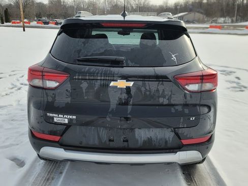 Used 2024 Chevrolet TrailBlazer LT w/ LT Cold Weather Package image 10