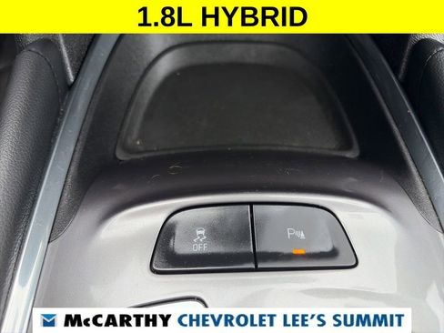 Used 2018 Chevrolet Malibu Hybrid w/ Driver Confidence Package FWD image 10