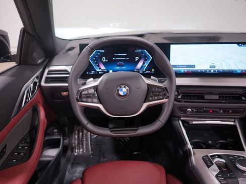 Used 2025 BMW 430i Convertible w/ Premium Package image 14