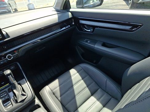 Used 2024 Honda CR-V EX-L image 12