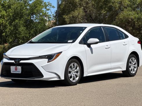 Certified 2024 Toyota Corolla LE FWD image 9