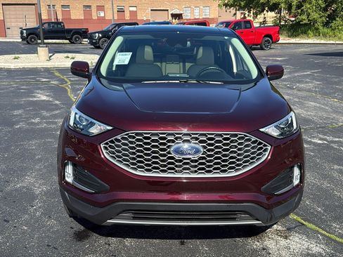 Used 2023 Ford Edge SEL w/ Convenience Package AWD/4WD image 3