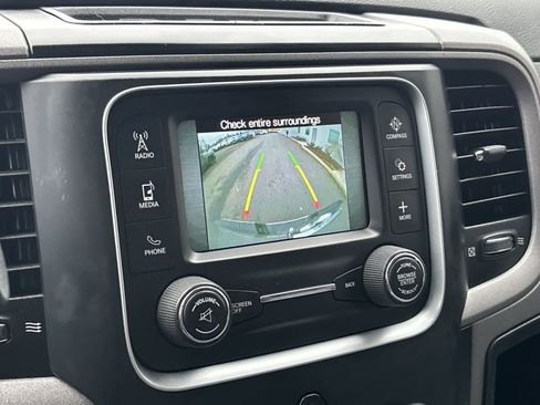 Used 2016 RAM 2500 Tradesman w/ Chrome Appearance Group image 23