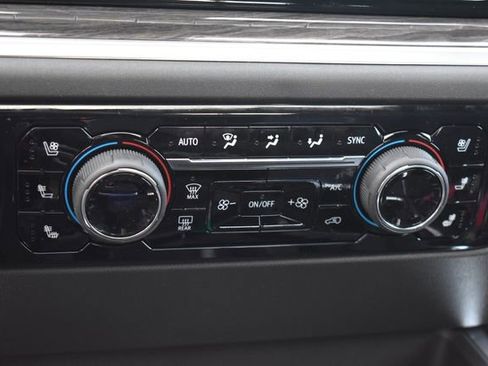 New 2026 Chevrolet Silverado 1500 LTZ w/ LTZ Premium Package image 35