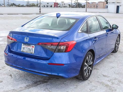 Certified 2023 Honda Civic EX image 6