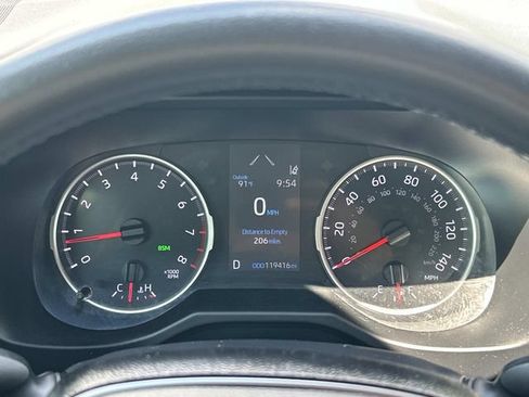 Used 2020 Toyota RAV4 XLE w/ Convenience Package FWD image 41