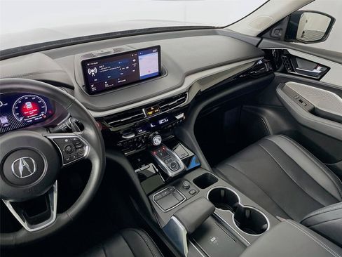 Used 2024 Acura MDX SH-AWD w/ Technology Package image 26