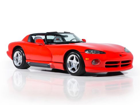 Used 1994 Dodge Viper RT/10 RWD image 1